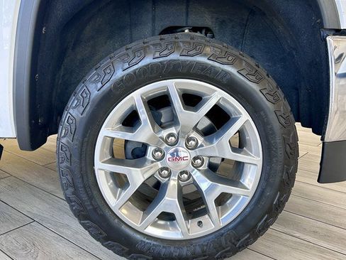 Used 2018 GMC Sierra 1500 SLT w/ Texas SLT Premium Package AWD/4WD image 19