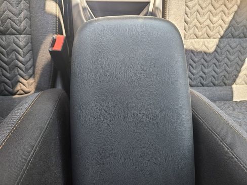 Used 2024 Chevrolet Equinox LT AWD/4WD image 23