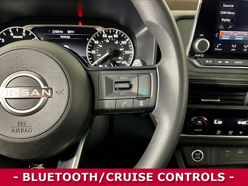 Certified 2023 Nissan Rogue SV image 13