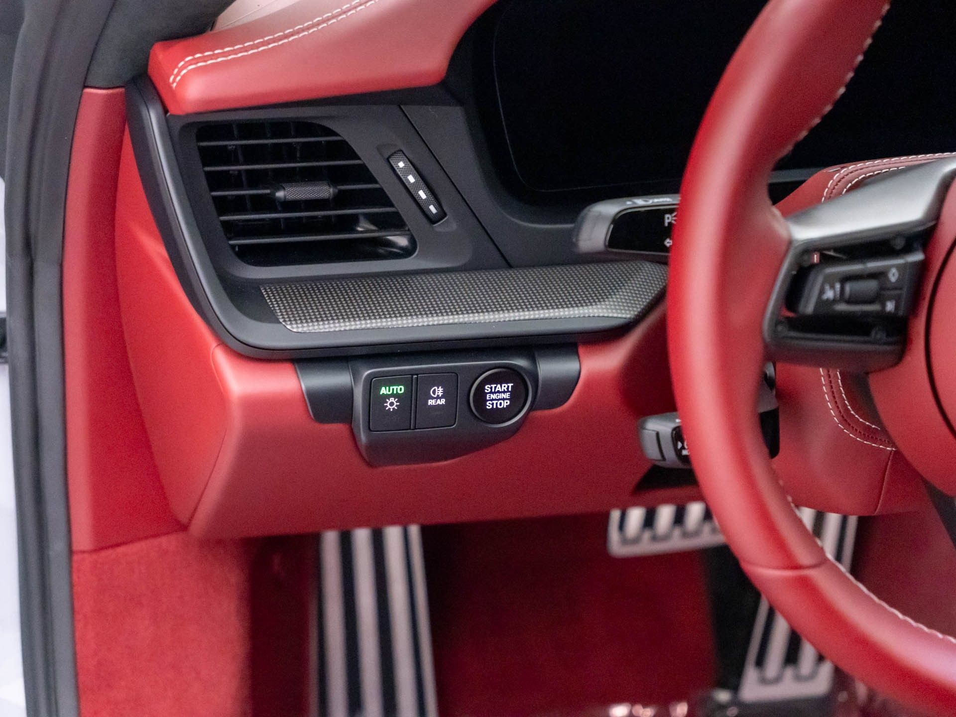 Certified 2026 Porsche 911 Carrera GTS RWD image 19