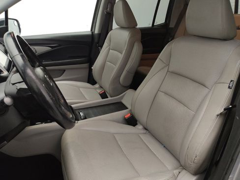 Used 2017 Honda Ridgeline RTL-E image 17