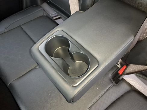 Used 2024 Kia Seltos EX image 31