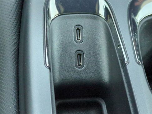 New 2026 Chevrolet Equinox EV RS image 22