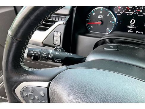 Used 2017 Chevrolet Tahoe Premier AWD/4WD image 19