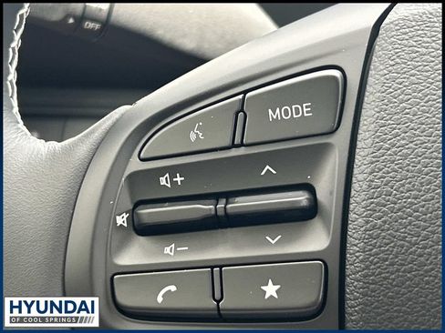 New 2026 Hyundai Venue SEL FWD image 28