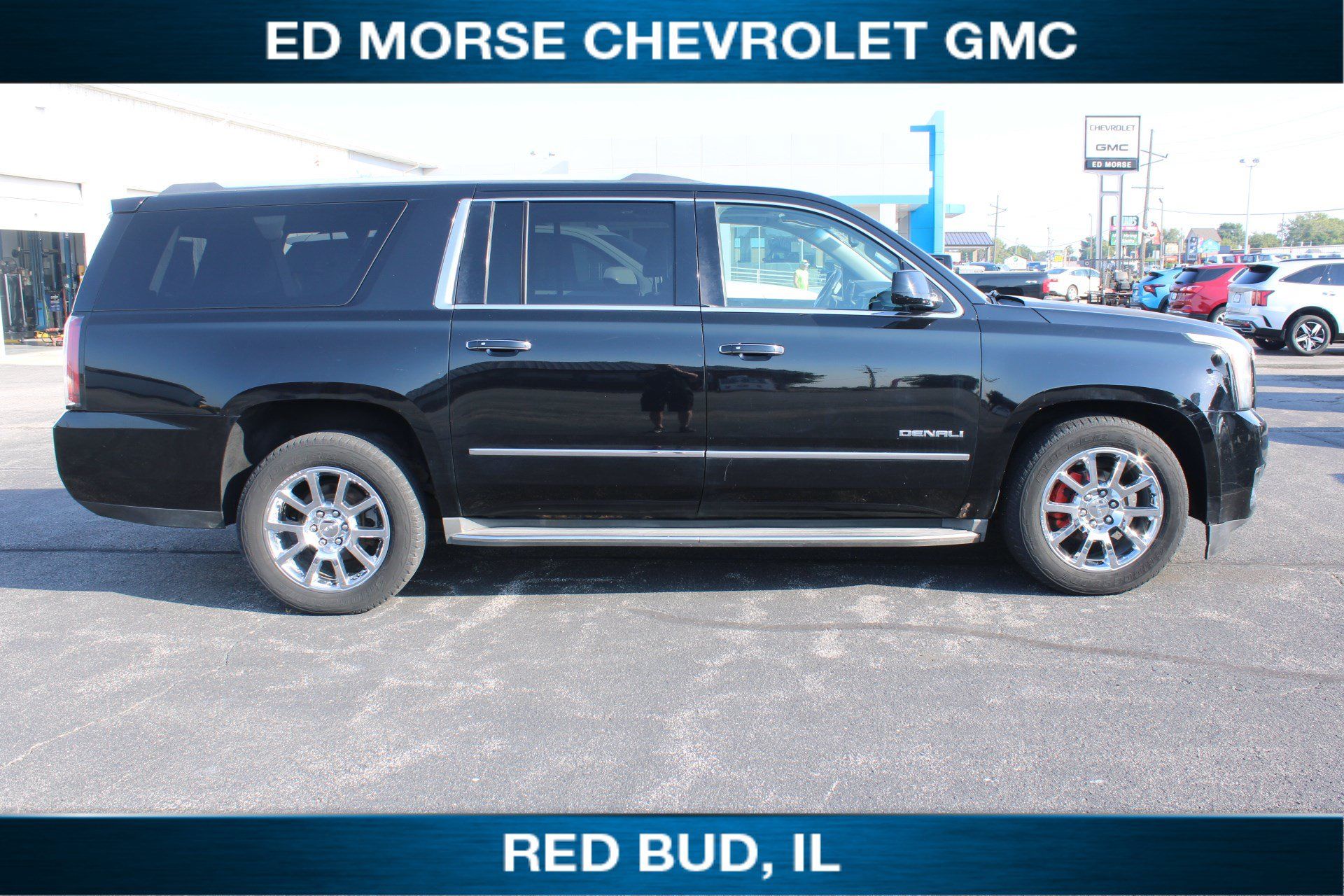 Used 2015 GMC Yukon XL Denali w/ Touring Package AWD/4WD image 2