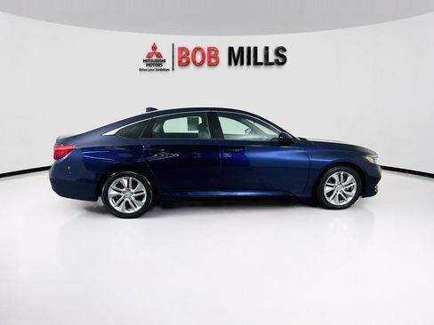 Used 2020 Honda Accord LX image 8