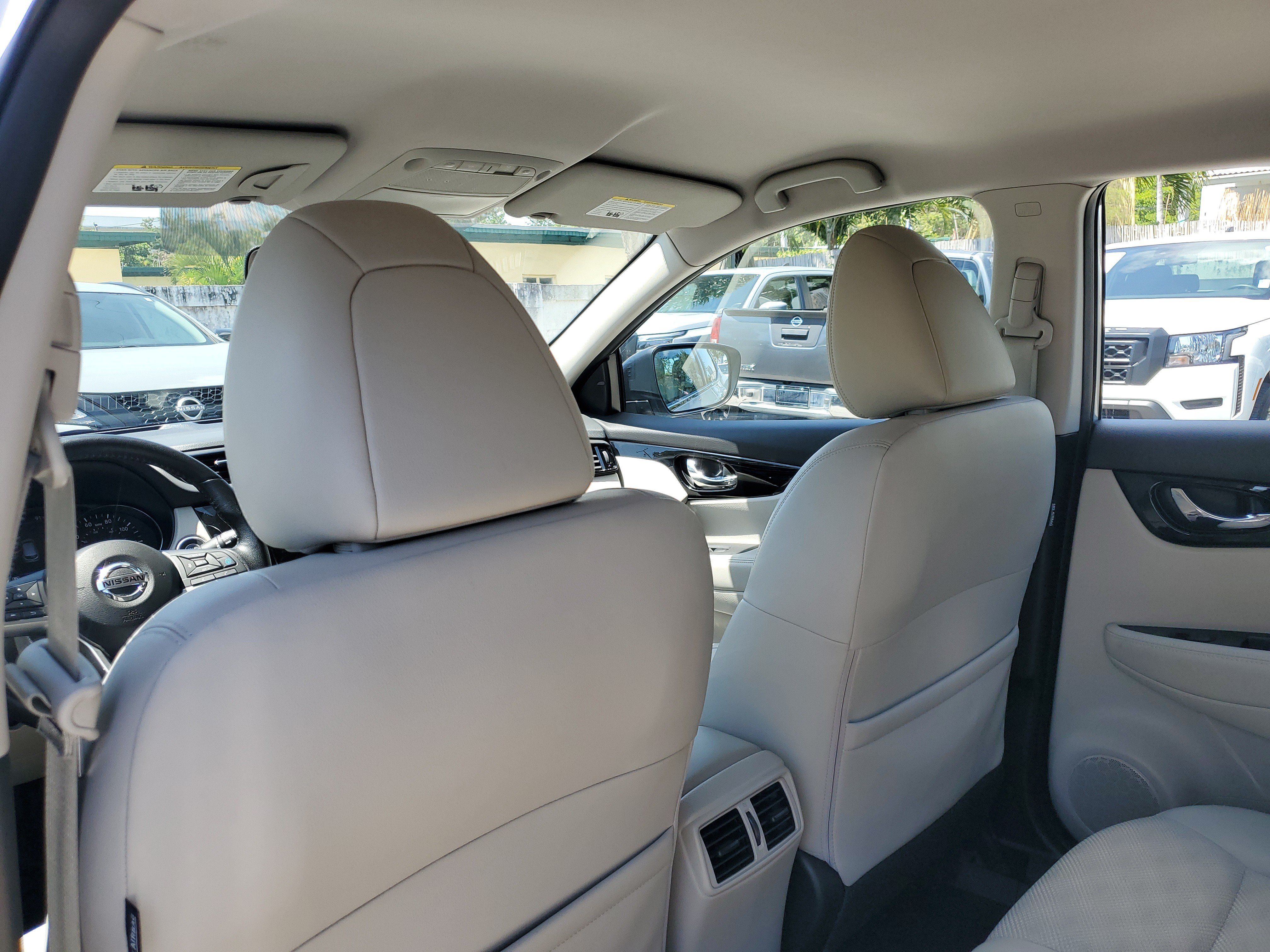 Certified 2022 Nissan Rogue Sport SV w/ Technology Package FWD image 13