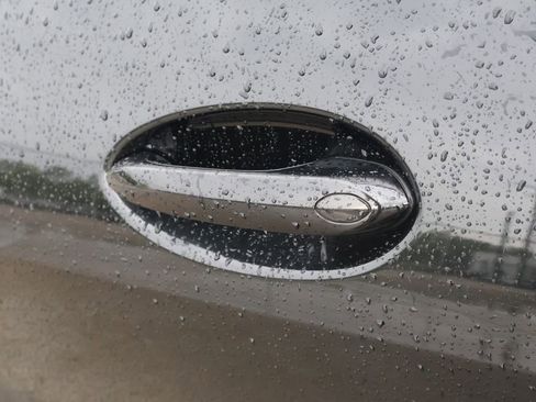 Used 2024 BMW 430i xDrive Coupe w/ Premium Package image 22