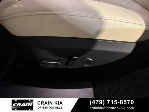 Used 2023 Tesla Model S Standard Range AWD/4WD image 15