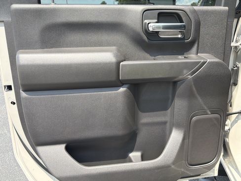 New 2026 Chevrolet Silverado 2500 Custom w/ Custom Value Package AWD/4WD image 22
