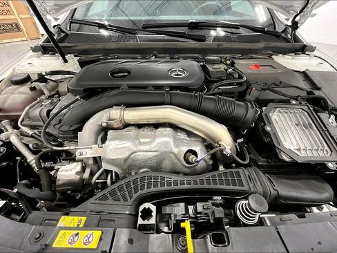 Used 2024 Mercedes-Benz CLA 250 image 12