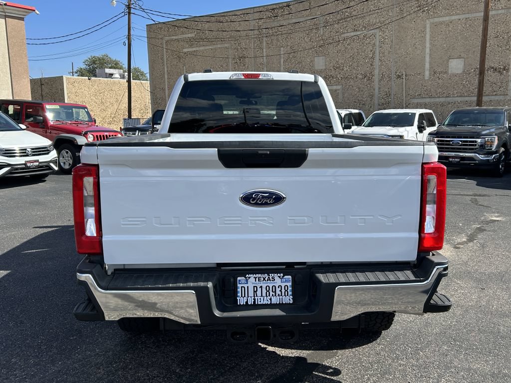 Used 2024 Ford F250 XLT w/ FX4 Off-Road Package AWD/4WD image 24