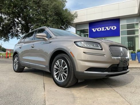 Used 2021 Lincoln Nautilus FWD w/ Equipment Group 101A image 4