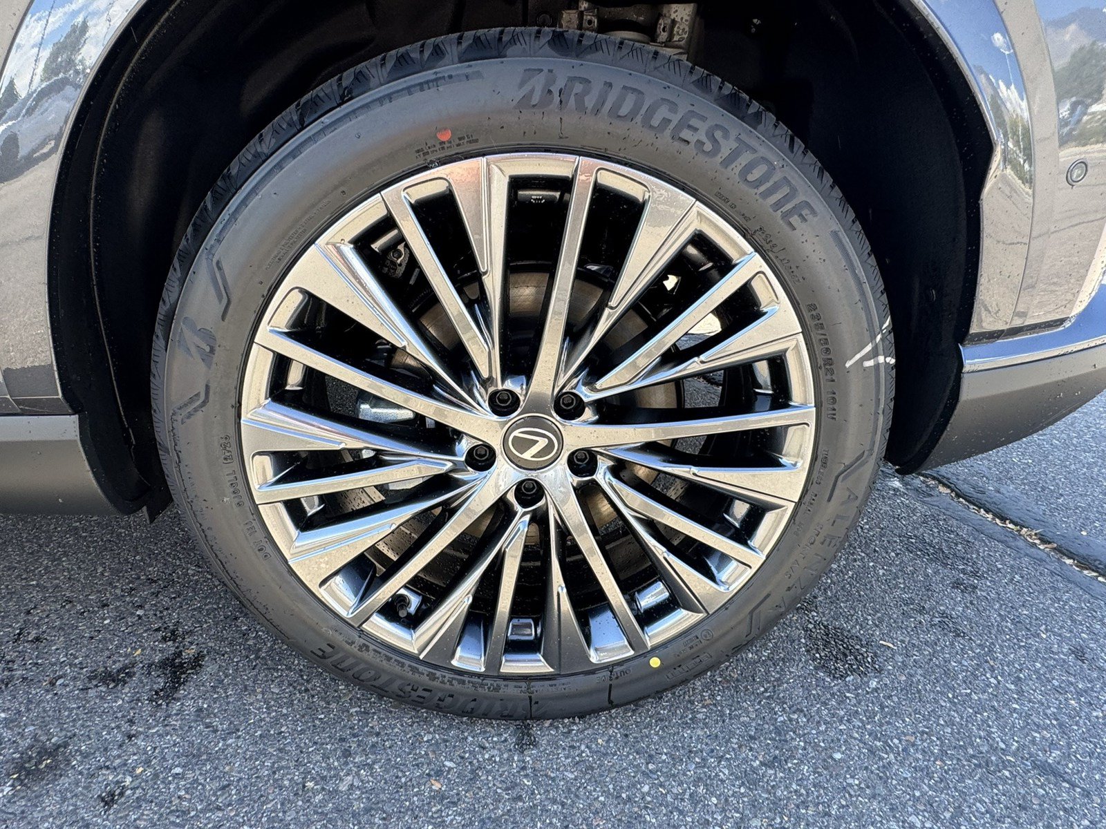New 2026 Lexus RX 450h AWD w/ Convenience Package image 18