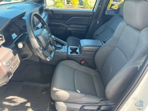 Used 2025 Toyota Tacoma SR5 RWD image 13