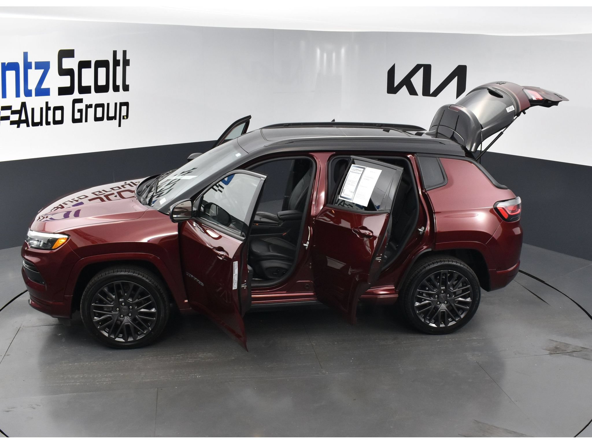 Used 2022 Jeep Compass High Altitude AWD/4WD image 30
