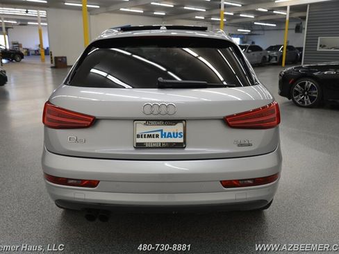 Used 2018 Audi Q3 2.0T Premium Plus w/ Premium Plus Package AWD/4WD image 10