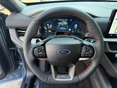 New 2026 Ford Explorer ST image 2