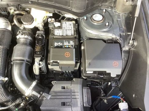 Certified 2025 Hyundai Santa Fe SEL image 10