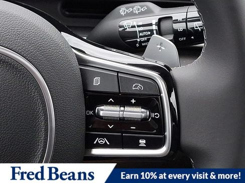 New 2026 Kia Carnival SX FWD image 21