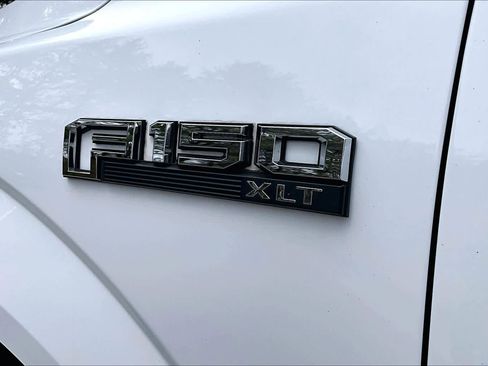 Used 2016 Ford F150 XLT w/ Equipment Group 302A Luxury image 9