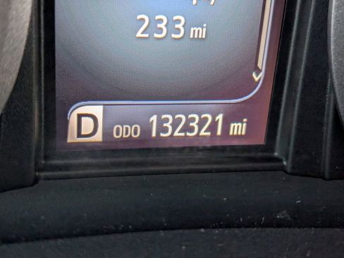 Used 2017 Toyota Sienna XLE image 22