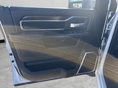 Used 2024 RAM 2500 Laramie image 25