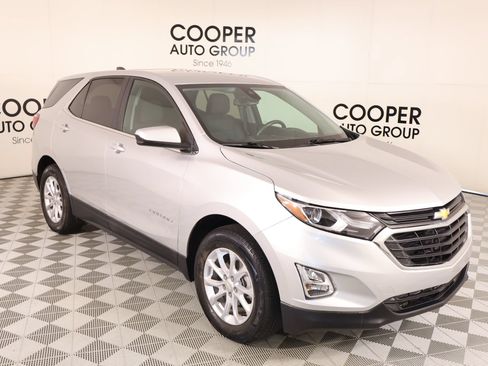 Used 2021 Chevrolet Equinox LT FWD image 1