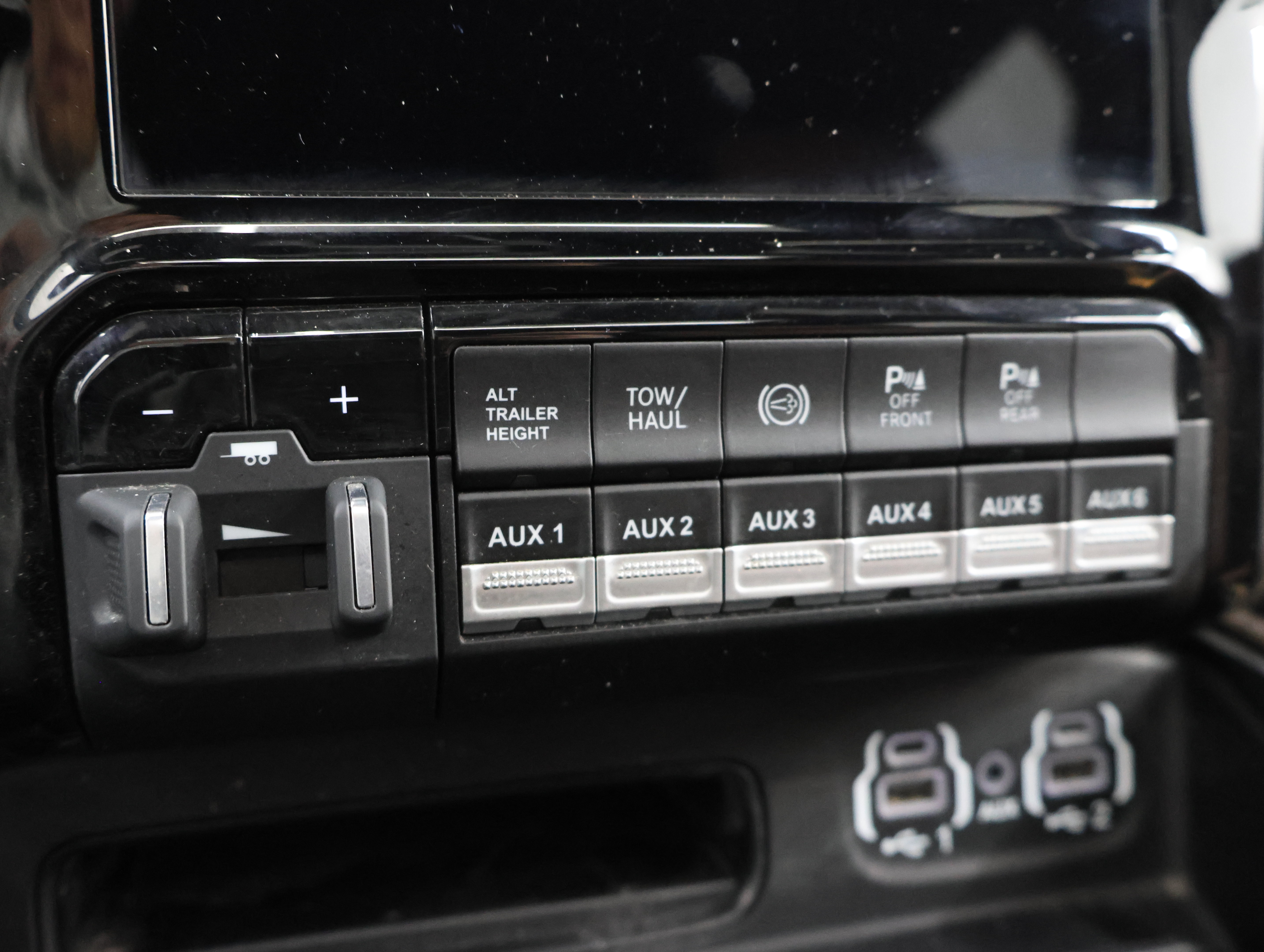 Used 2023 RAM 3500 Limited AWD/4WD image 54