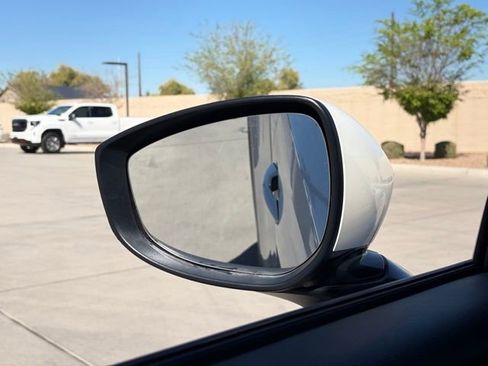 Used 2024 MAZDA CX-90 3.3 Turbo w/ Preferred Package image 10