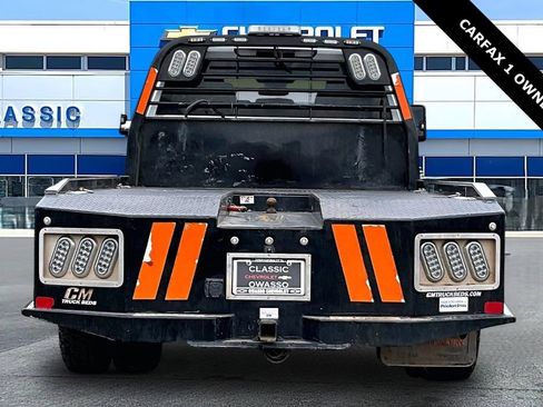 Used 2024 Chevrolet Silverado 3500 LT w/ Convenience Package image 6