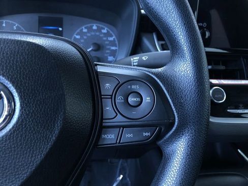 Certified 2025 Toyota Corolla LE image 26