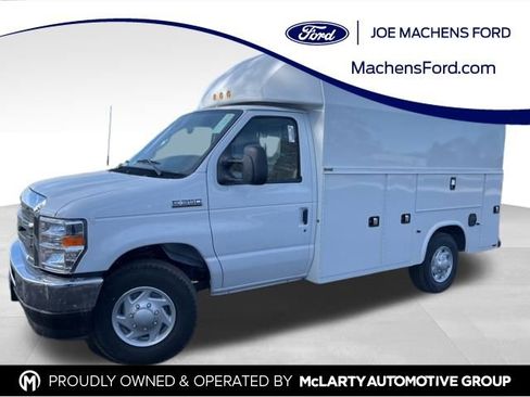 New 2026 Ford E-350 and Econoline 350 Super Duty w/ Power Equipment Group RWD image 1