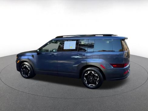 Used 2025 Hyundai Santa Fe SEL image 11