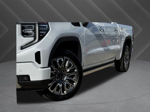 Used 2026 GMC Sierra 1500 Denali Ultimate AWD/4WD image 3
