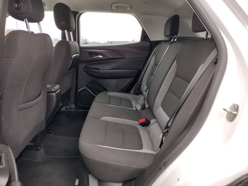 Used 2023 Chevrolet TrailBlazer LS image 12