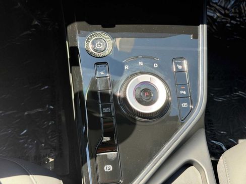 Used 2025 Kia Niro Wind FWD image 19