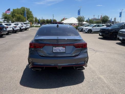 Used 2022 Kia Forte GT w/ GT Technology Package FWD image 6