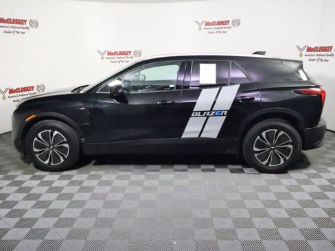 Used 2024 Chevrolet Blazer EV LT AWD/4WD image 6