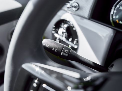 Used 2024 Rolls-Royce Cullinan image 78