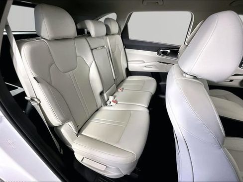Certified 2026 Kia Sorento S FWD image 24