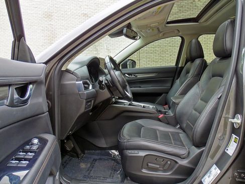 Used 2021 MAZDA CX-5 Grand Touring w/ GT Premium Package FWD image 12