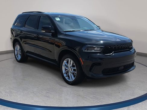 Used 2024 Dodge Durango GT AWD/4WD image 3