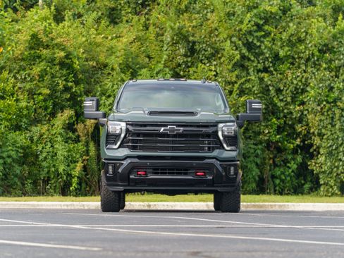 Used 2026 Chevrolet Silverado 2500 LT w/ Trail Boss Package AWD/4WD image 32