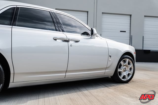 Used 2014 Rolls-Royce Ghost RWD image 30