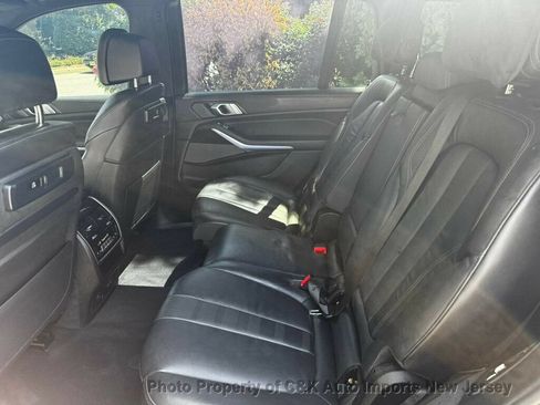 Used 2020 BMW X7 M50i w/ Executive Package AWD/4WD image 16