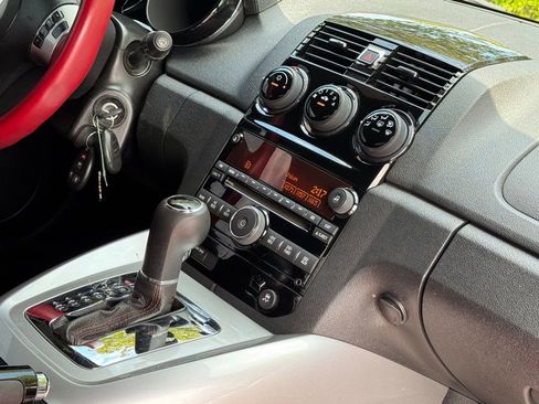 Used 2008 Saturn Sky Red Line image 18