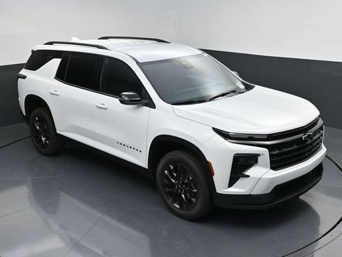 New 2026 Chevrolet Traverse LT w/ Midnight/Sport Edition FWD image 46