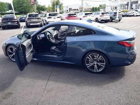 Used 2022 BMW 430i Coupe w/ M Sport Package RWD image 40